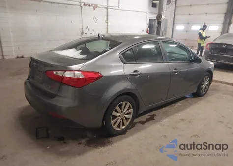 2016 Kia Forte Lx z USA, uszkodzony, nr VIN KNAFX4A6XG5477237